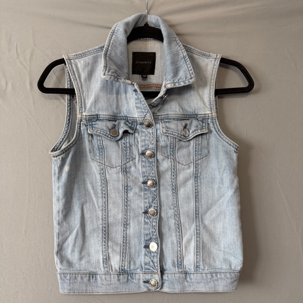Dynamite Womens Sleeveless Denim Vest Size XS Light Wash Western Country READ
